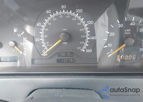 2000 Mercedes-Benz C 280 from USA, damaged, VIN WDBHA29G4YA826429